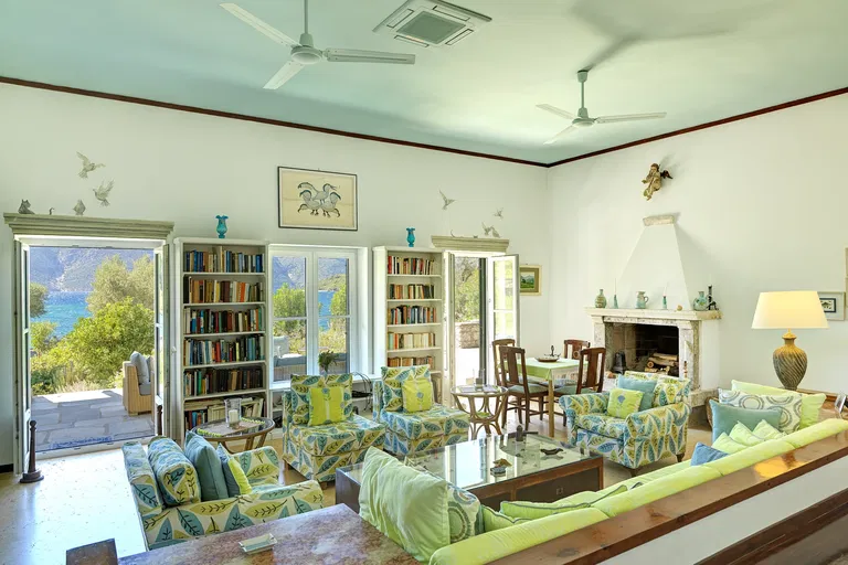 Greece, Ionian Islands - Ithaca | Sale, Land, Eight-bedroom (9+kk), 848 m²
