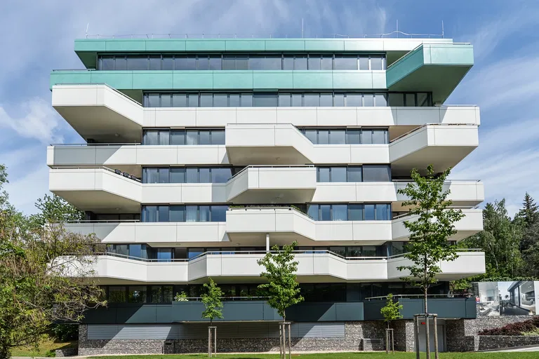 Na Hřebenkách, Smíchov - Prague 5 | Sale, Apartment, Four-bedroom (5+kk), 389 m²