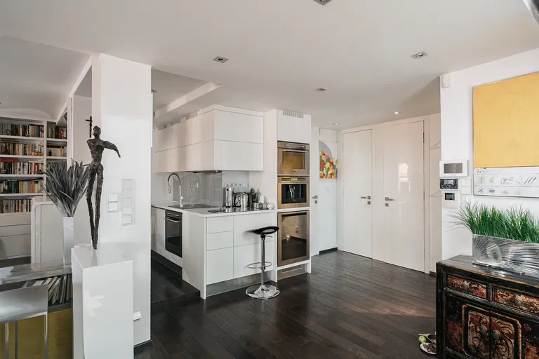 Vejvodova, Staré Město - Praha 1 | Predaj, Byt, 5-izbový, 242 m²