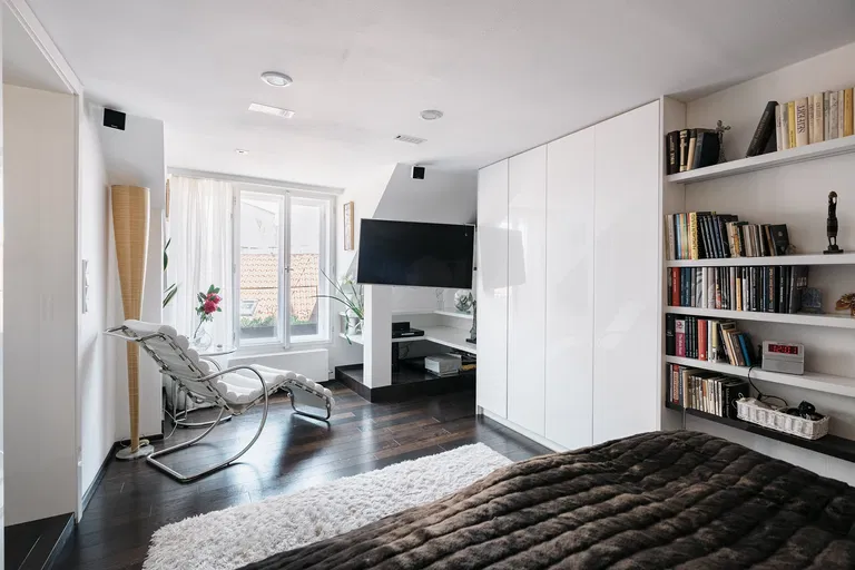 Vejvodova, Staré Město - Praha 1 | Predaj, Byt, 5-izbový, 242 m²