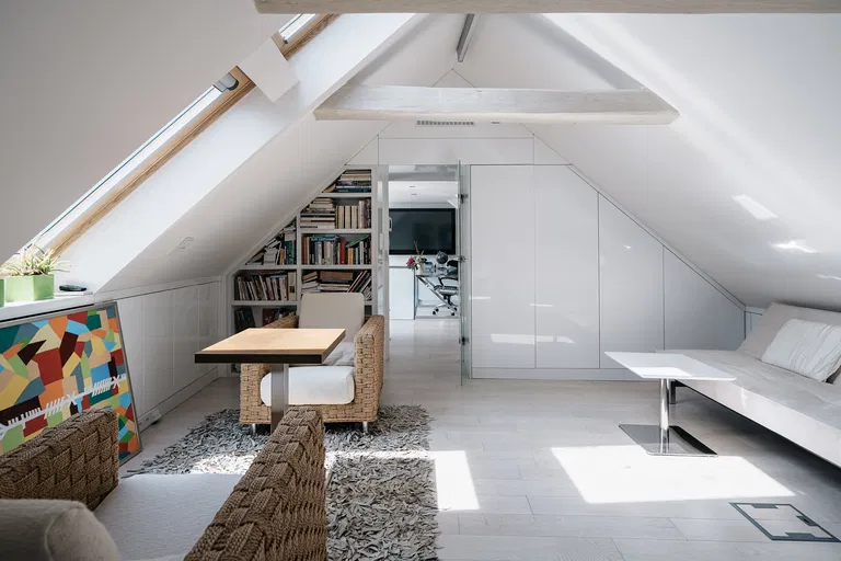 Vejvodova, Staré Město - Praha 1 | Predaj, Byt, 5-izbový, 242 m²
