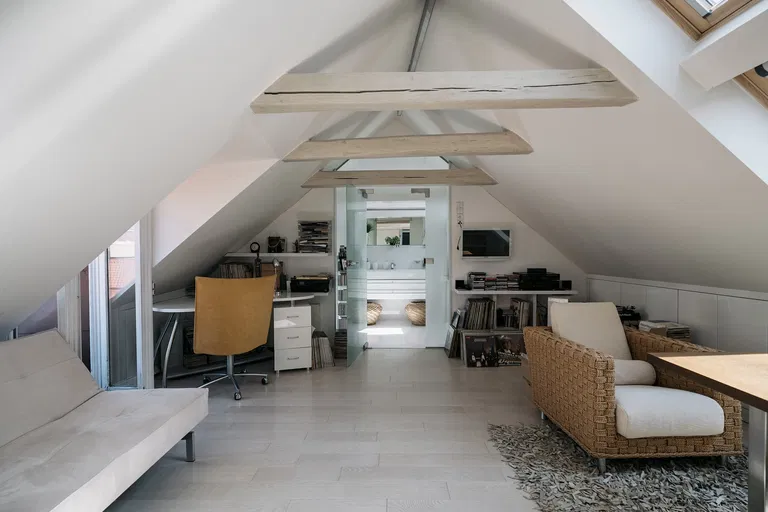 Vejvodova, Staré Město - Praha 1 | Predaj, Byt, 5-izbový, 242 m²