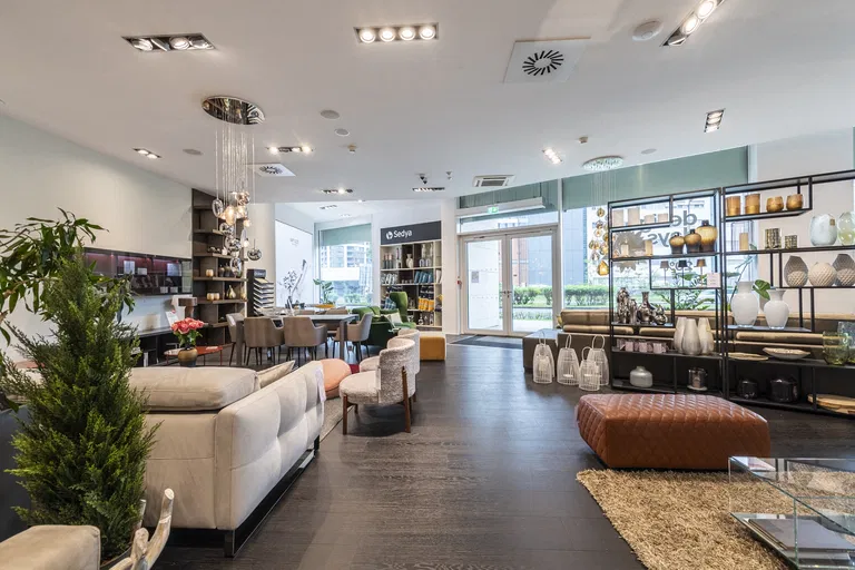 Landererova, Staré Mesto - Bratislava I | Sale, Retail space, 275 m²