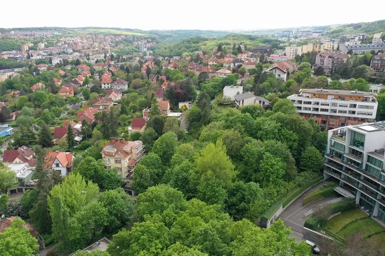 Na Hřebenkách, Smíchov - Praha 5 | Predaj, Pozemok, 648 m²