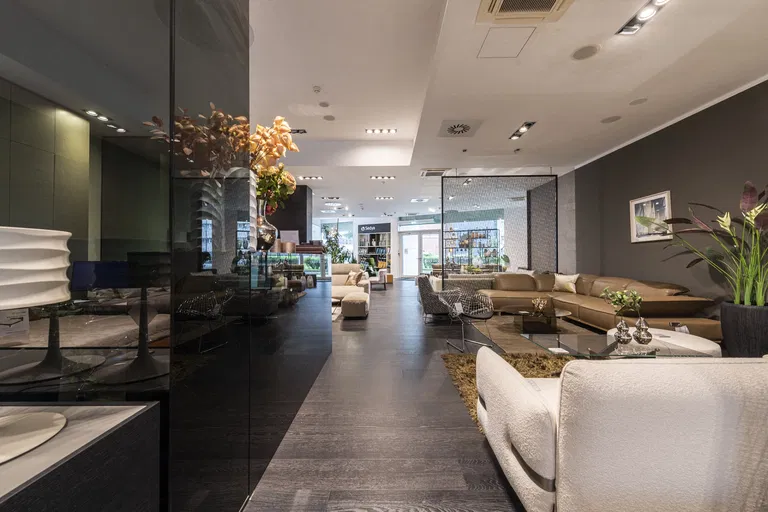 Landererova, Staré Mesto - Bratislava I | Sale, Retail space, 275 m²