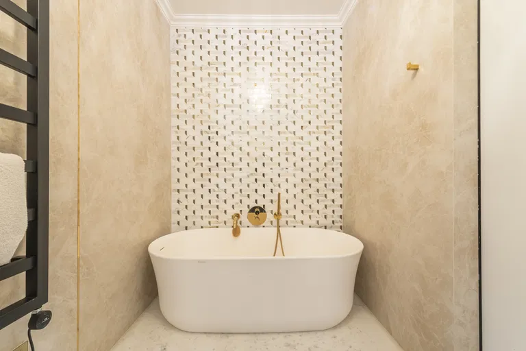 Jeséniova, Nové Mesto - Bratislava III | Sale, Apartment, Three-bedroom (4+kk), 150 m²