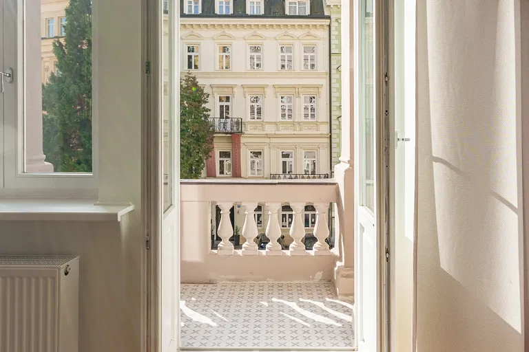 Sadová, Karlovy Vary - Karlovy Vary | Sale, Apartment, Two-bedroom (3+kk), 79 m²