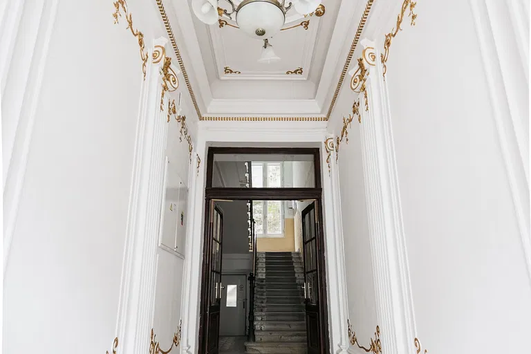 Sadová, Karlovy Vary - Karlovy Vary | Sale, Apartment, Two-bedroom (3+kk), 79 m²