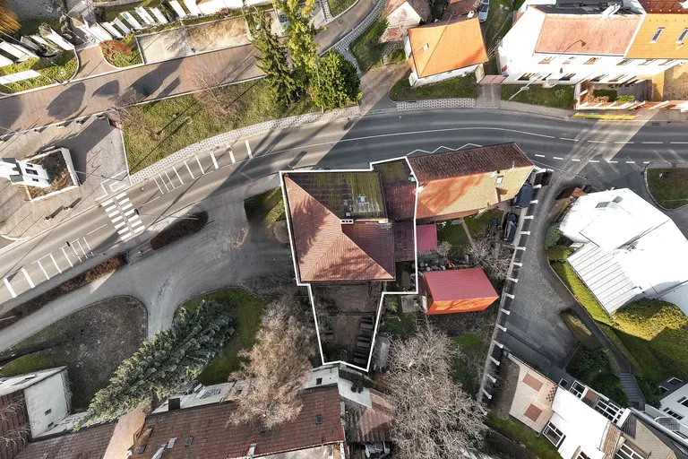 Spořická, Dolní Chabry - Prague 8 | Sale, Offices, 359 m²