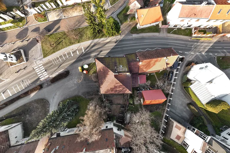 Spořická, Dolní Chabry - Prague 8 | Sale, Offices, 359 m²