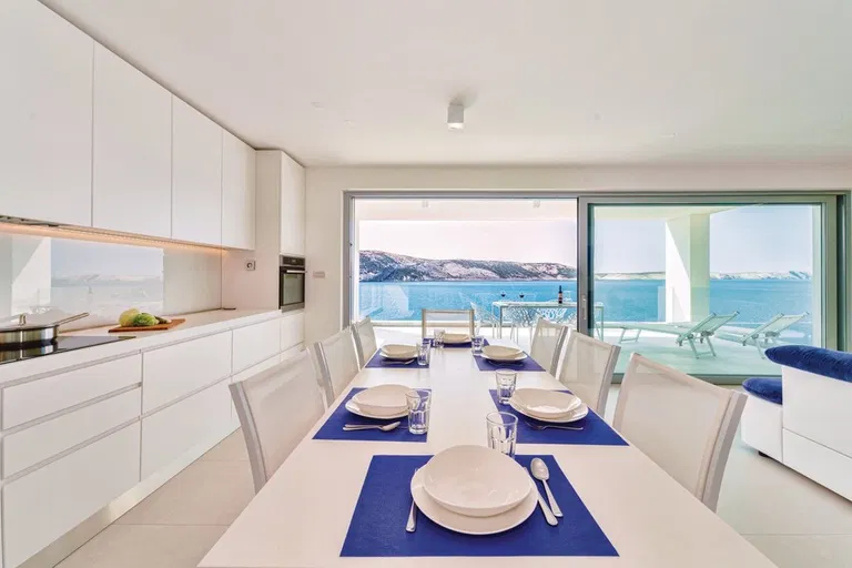 Croatia, Northern Dalmatia - Island Pag | Sale, Apartment, Three-bedroom (4+kk), 220 m²