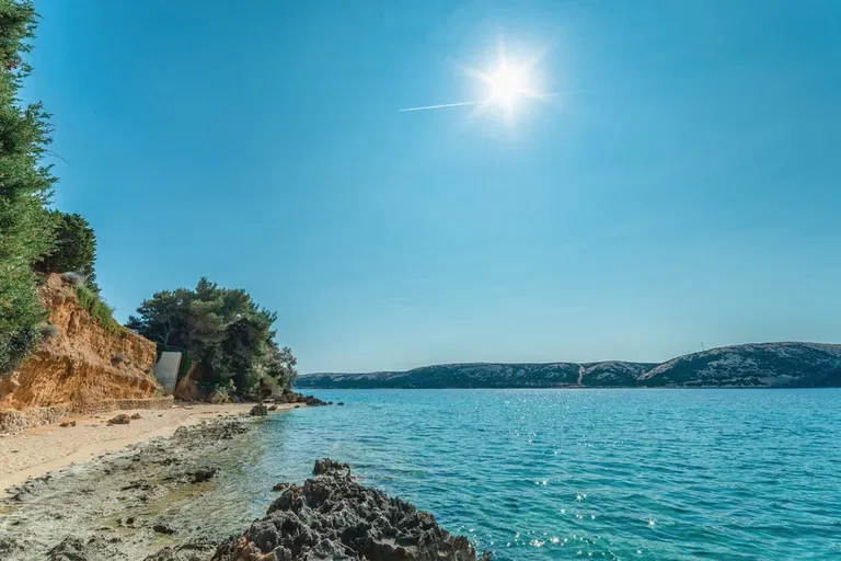 Croatia, Northern Dalmatia - Island Pag | Sale, Apartment, Three-bedroom (4+kk), 220 m²