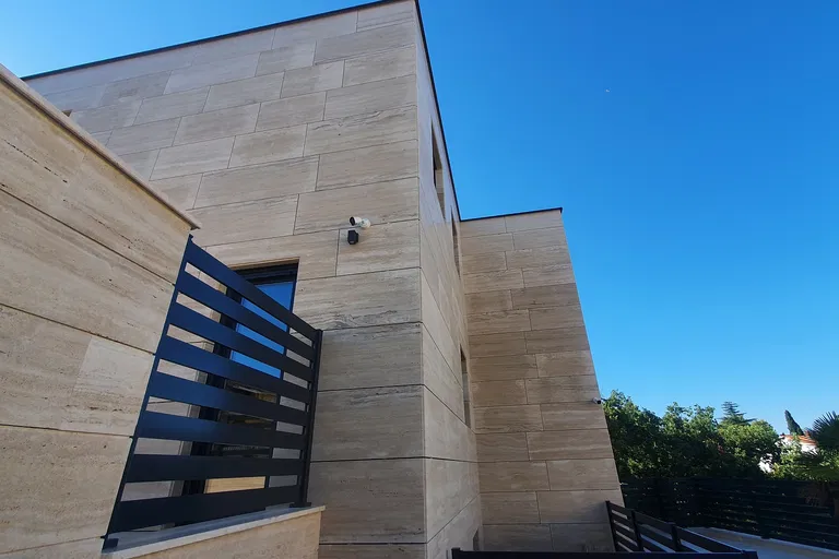 Chorvátsko, Prímorsko-gorskokotarská župa - Krk | Predaj, Byt, 4-izbový, 175 m²