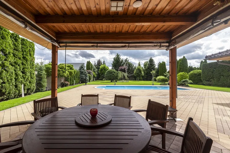 Záhradná - Malacky | Predaj, Rodinný dom, 6-izbový, 301 m²