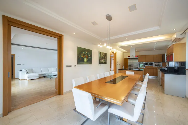 Záhradná - Malacky | Predaj, Rodinný dom, 6-izbový, 301 m²