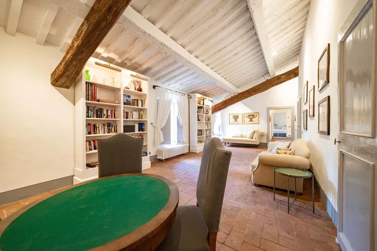 Taliansko, Toskánsko - Lucca | Predaj, Rodinný dom, 15-izbový, 1 838 m²