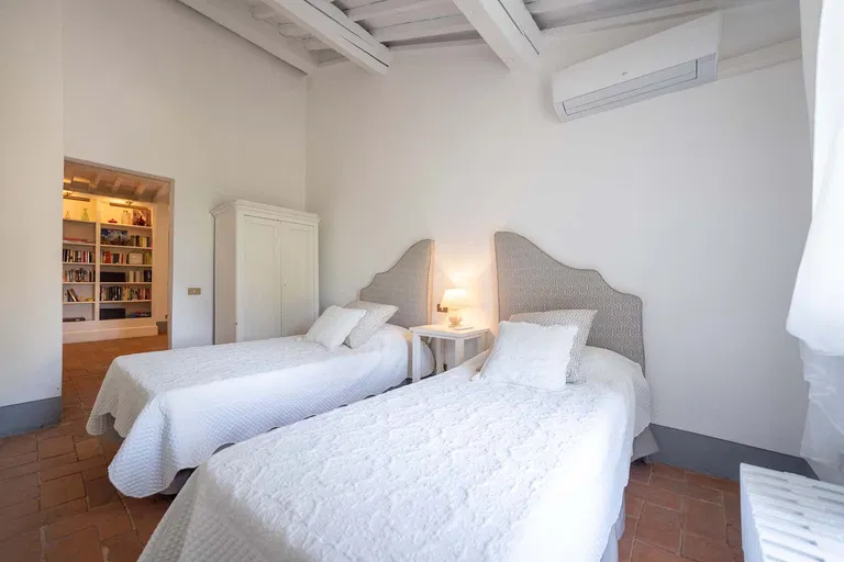 Taliansko, Toskánsko - Lucca | Predaj, Rodinný dom, 15-izbový, 1 838 m²