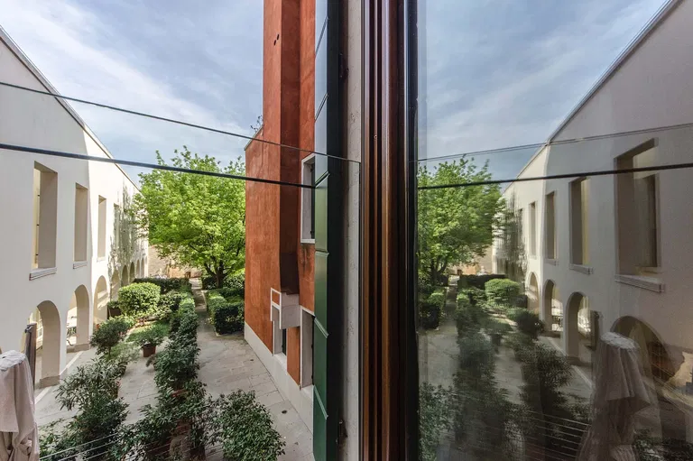 Taliansko, Benátsko - Benátky | Predaj, Byt, 2-izbový, 160 m²