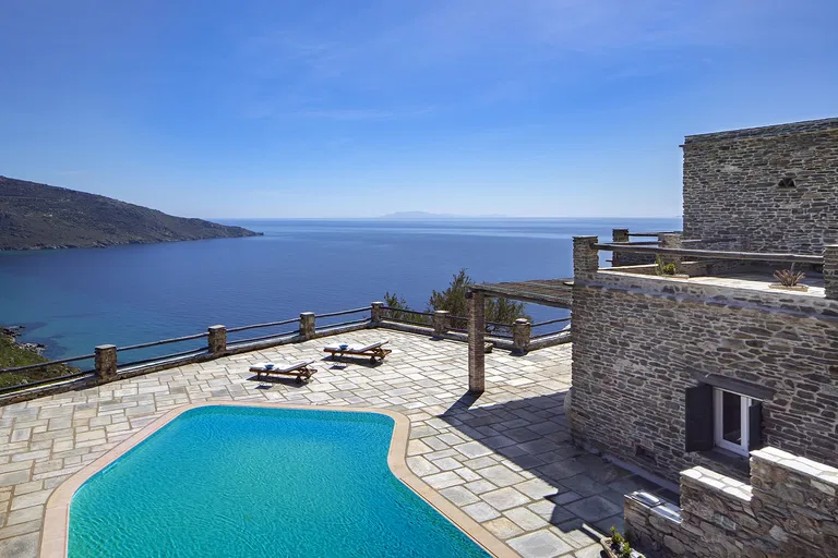 Grécko, Kyklády - Andros | Predaj, Rodinný dom, 3-izbový, 334 m²