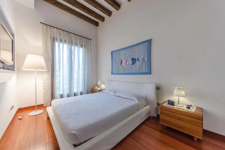 Taliansko, Benátsko - Benátky | Predaj, Byt, 2-izbový, 160 m²