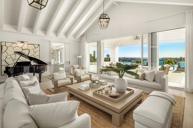 Spain, Andalusia - Archidona | Sale, House, Eight-bedroom (9+1), 1 176 m²