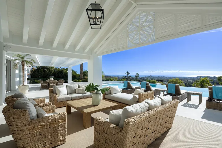 Spain, Andalusia - Archidona | Sale, House, Eight-bedroom (9+1), 1 176 m²