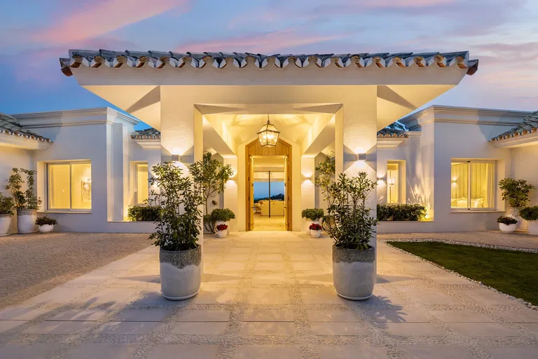 Spain, Andalusia - Archidona | Sale, House, Eight-bedroom (9+1), 1 176 m²