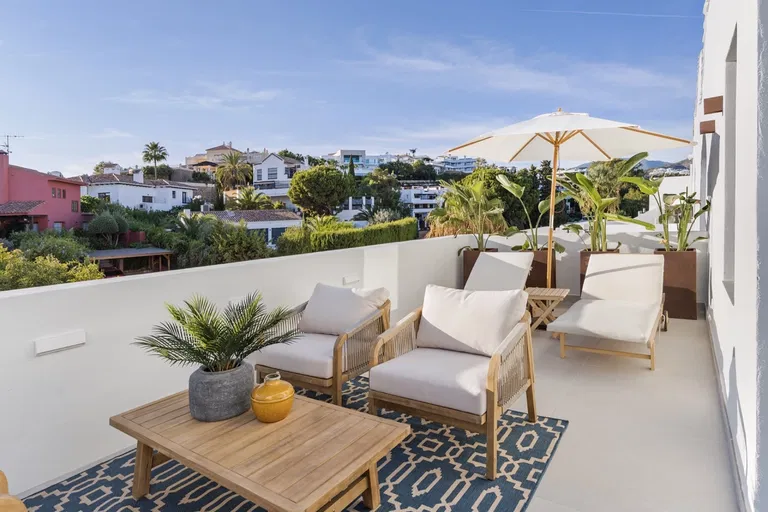 Spain, Andalusia - Benahavís | Sale, House, Four-bedroom (5+kk), 269 m²