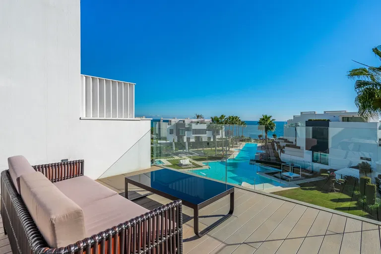 Spain, Andalusia - Estepona | Sale, House, Seven-bedroom (8+kk)