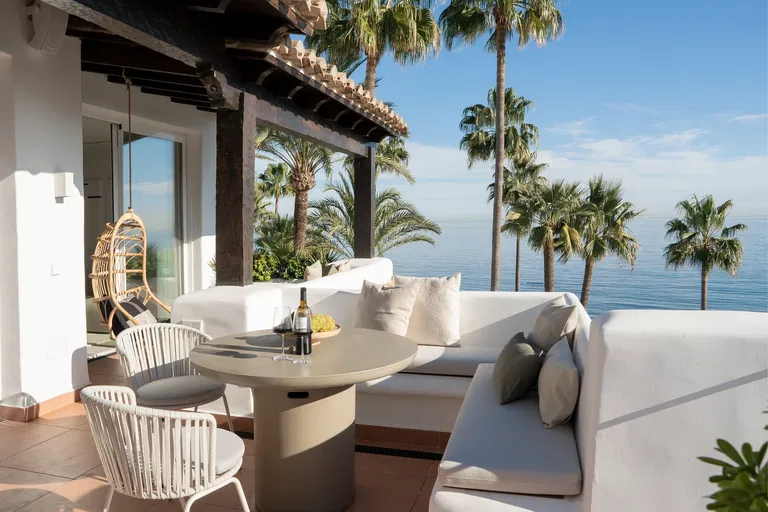 Spain, Andalusia - Estepona | Sale, Apartment, Two-bedroom (3+1), 247 m²
