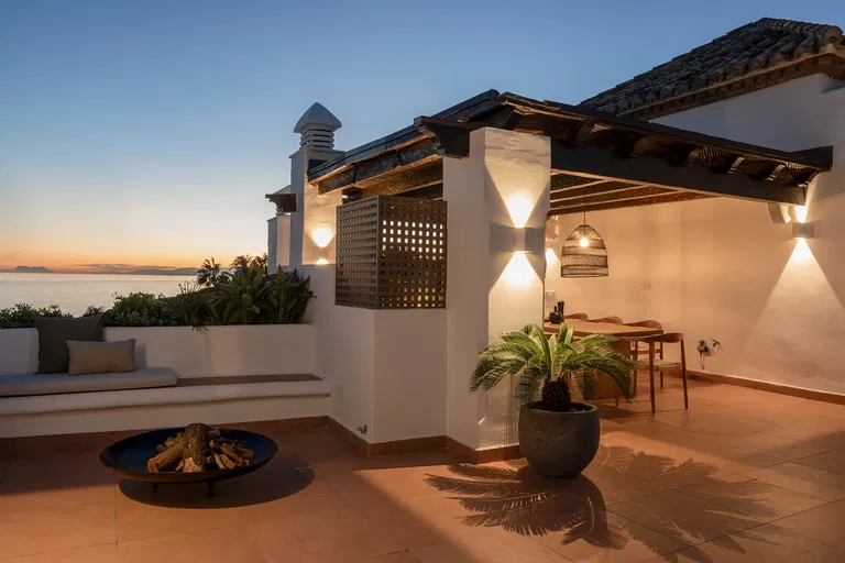 Spain, Andalusia - Estepona | Sale, Apartment, Two-bedroom (3+1), 247 m²