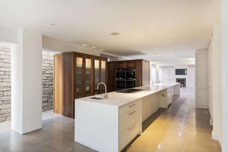 United Kingdom, London - City of Westminster | Sale, House, Eight-bedroom (9+1), 639 m²