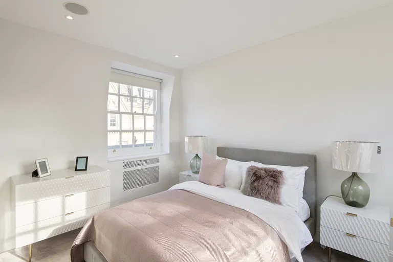 United Kingdom, London - City of Westminster | Sale, House, Eight-bedroom (9+1), 639 m²