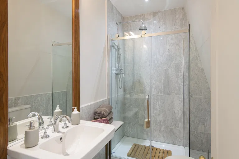 United Kingdom, London - City of Westminster | Sale, House, Eight-bedroom (9+1), 639 m²