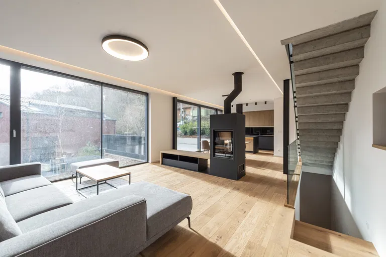 Sliačska, Nové Mesto - Bratislava III | Rent, House, Three-bedroom (4+1), 236 m²