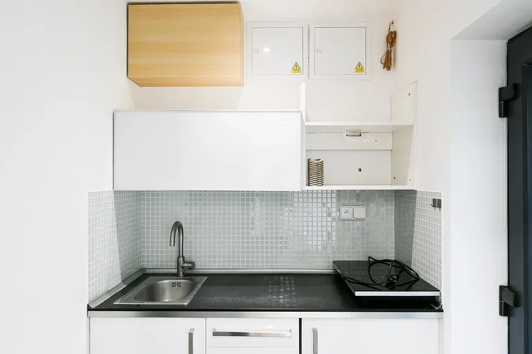 Novovysočanská, Vysočany - Praha 9 | Predaj, Kancelárie, 300 m²