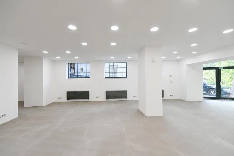 Novovysočanská, Vysočany - Praha 9 | Predaj, Kancelárie, 300 m²