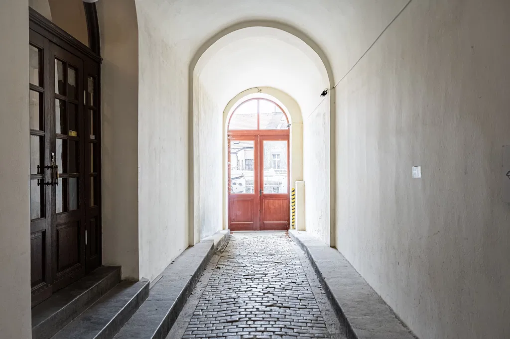 Holečkova, Smíchov - Praha 5 | Predaj, Skladový priestor, 678 m²