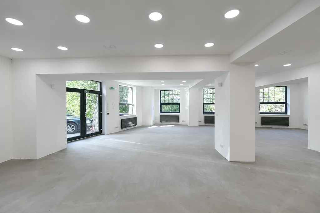 Novovysočanská, Vysočany - Praha 9 | Predaj, Výrobný priestor, 300 m²