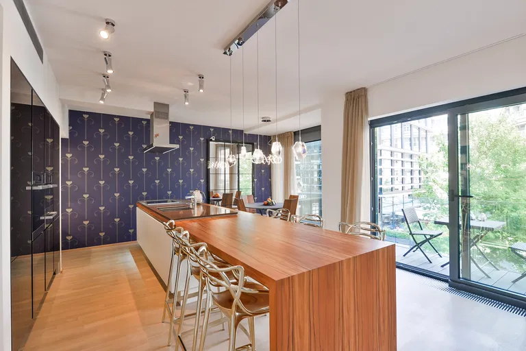 Purkyňova, Nové Město - Praha 1 | Predaj, Byt, 4-izbový, 184 m²