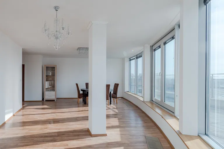 Leškova, Staré Mesto - Bratislava I | Sale, Apartment, Two-bedroom (3+kk), 157 m²