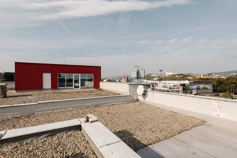 Černyševského, Petržalka - Bratislava V | Predaj, Byt, 6-izbový, 845 m²