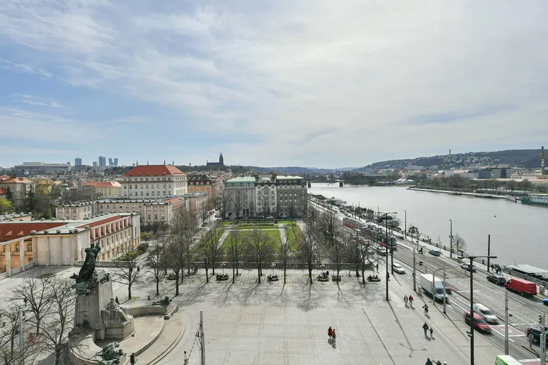 Palackého náměstí, Nové Město - Prague 2 | Sale, Apartment building, 1635 m²