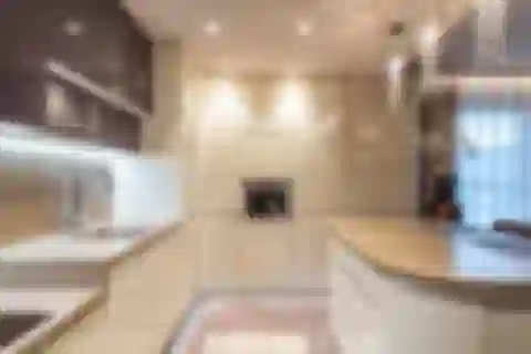 Ota Holúska, Záhorská Bystrica - Bratislava IV | Predaj, Byt, 7-izbový, 360 m²