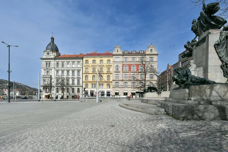 Palackého náměstí, Nové Město - Prague 2 | Sale, Apartment building, 1635 m²