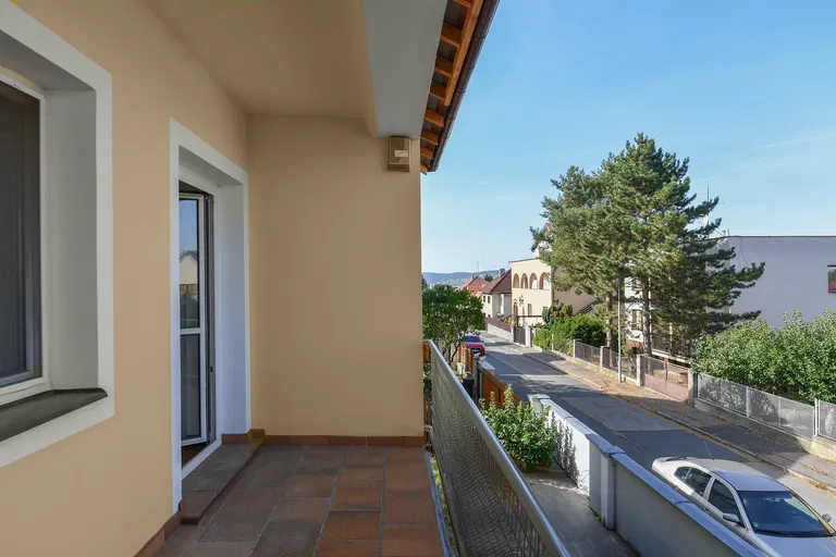 Hubičkova, Modřany - Prague 4 | Sale, House, Seven-bedroom (8+1), 477 m²