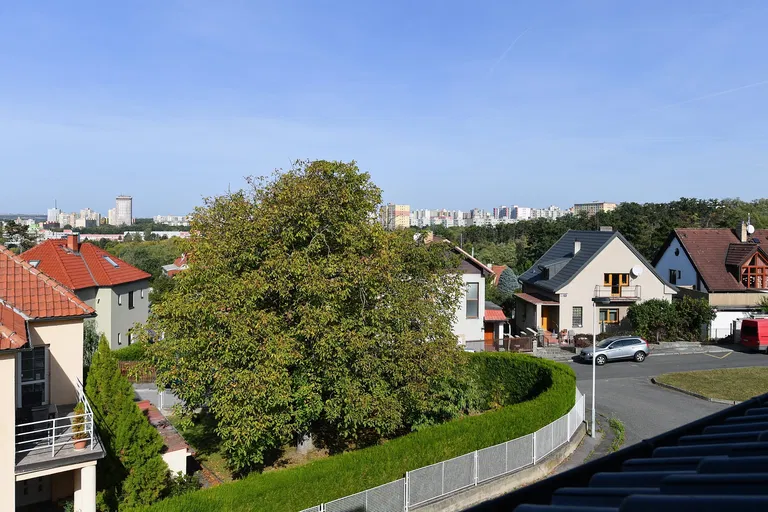Hubičkova, Modřany - Prague 4 | Sale, House, Seven-bedroom (8+1), 477 m²
