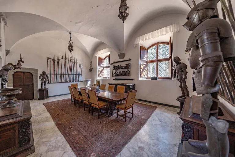 Taliansko, Toskánsko - Florencie | Predaj, Historický objekt, 1 300 m²