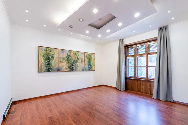 Zrinského, Staré Mesto - Bratislava I | Predaj, Historický objekt, 1 128 m²