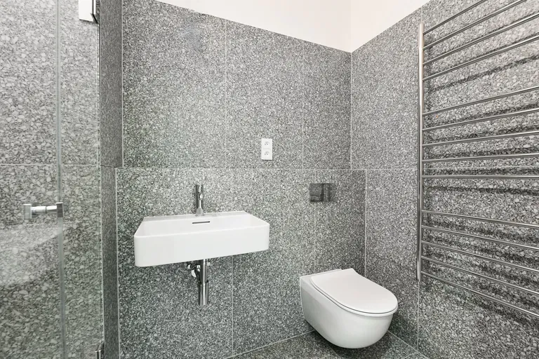 Osadní, Holešovice - Prague 7 | Sale, Apartment, One-bedroom (2+kk), 52 m²
